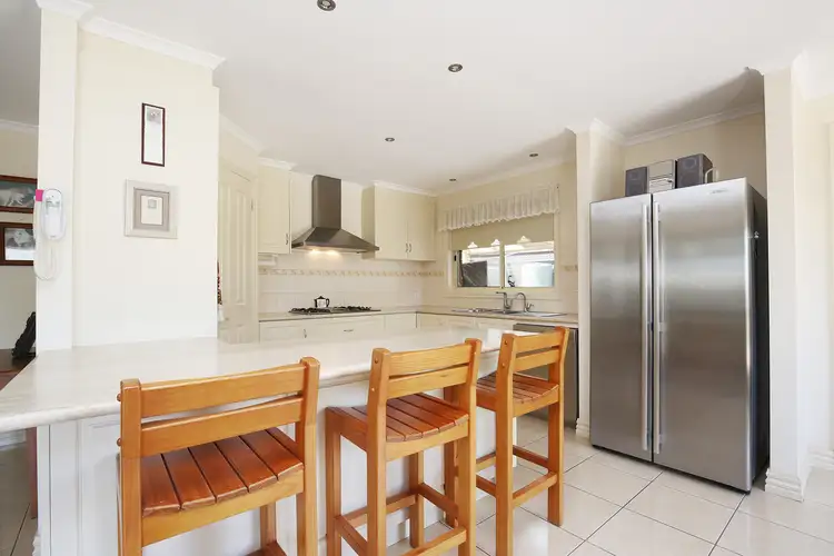 Seventh view of Homely house listing, 10 Roseview Way, St Albans Park VIC 3219