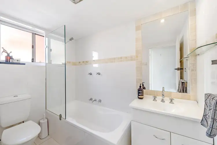 Fifth view of Homely apartment listing, 2/15 Isabel Avenue, Vaucluse NSW 2030