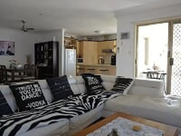 Fourth view of Homely villa listing, 14/107 Arundel Drive, Arundel QLD 4214