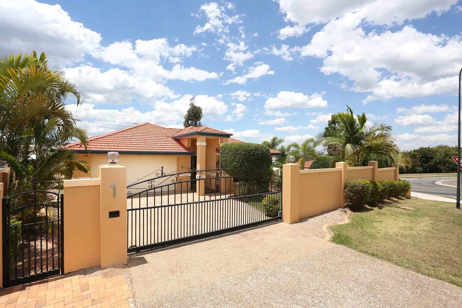 Main view of Homely house listing, 15 Brookvale Drive, Underwood QLD 4119