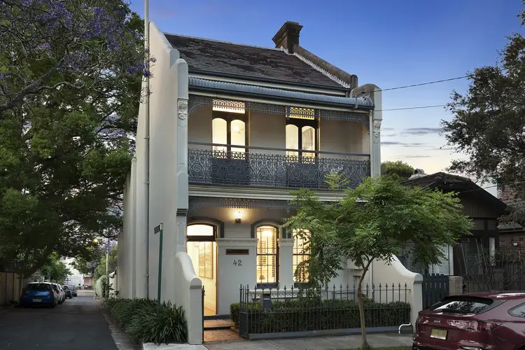 42 Victoria St, Lewisham NSW 2049