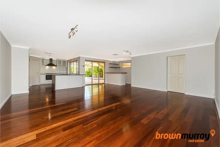 2 Flinders Court, Thornlie WA 6108