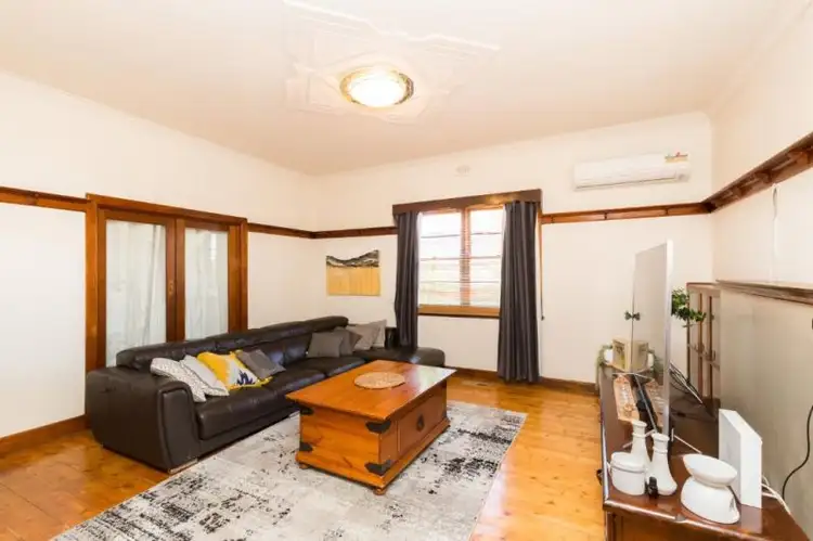 Second view of Homely house listing, 10 Stewart Street, Horsham VIC 3400