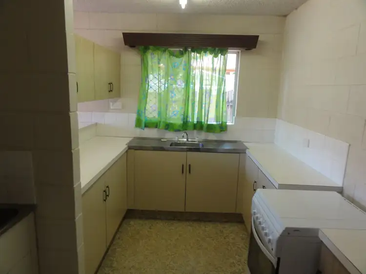 Third view of Homely unit listing, 9/24 Bayswater Terrace, Hyde Park QLD 4812