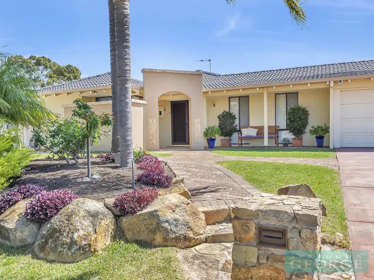 5 Harray Street, Hamersley WA 6022