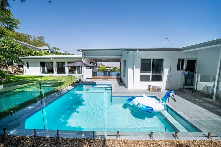 3 Kensington Court, Castle Hill QLD 4810