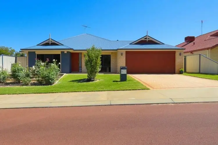 127 Pebble Beach Boulevard, Meadow Springs WA 6210