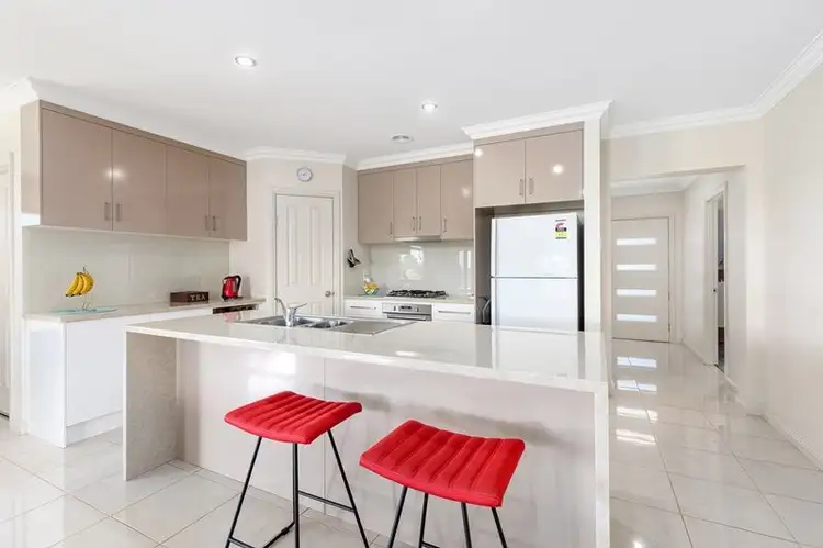 Second view of Homely house listing, 8 Hilltop Avenue, Mount Gambier SA 5290