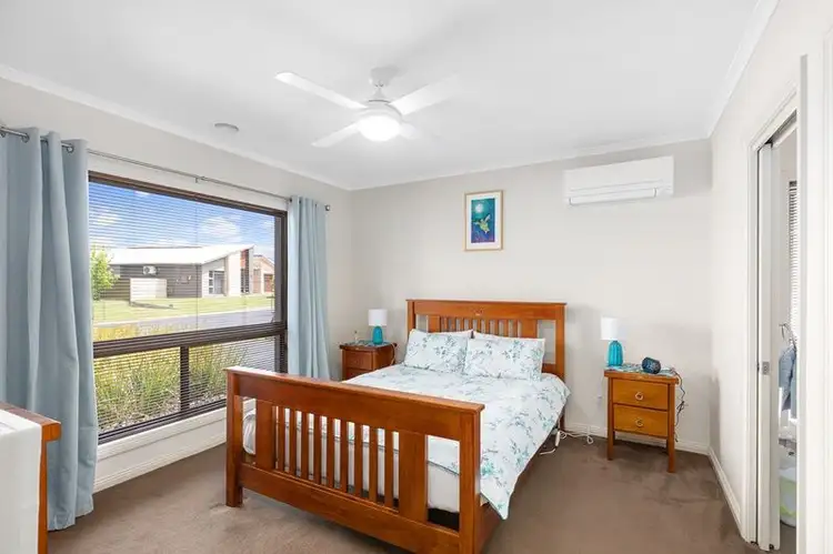 Sixth view of Homely house listing, 8 Hilltop Avenue, Mount Gambier SA 5290