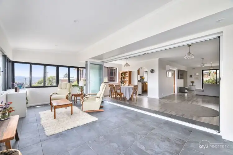 16 New World Avenue, Trevallyn TAS 7250