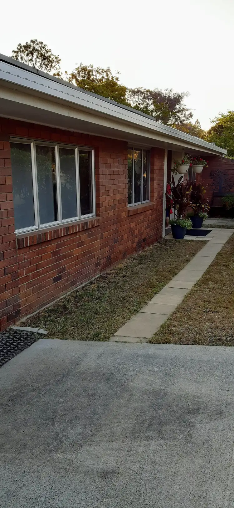 15 Bremer Street, Churchill QLD 4305