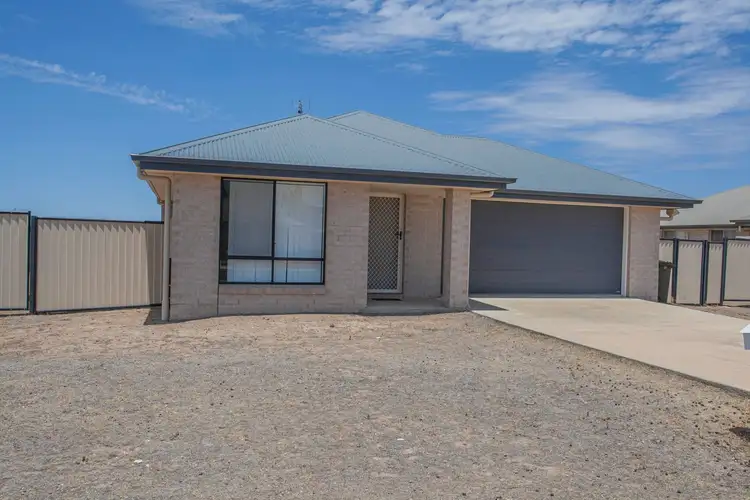 17 Henry Court, Tara QLD 4421