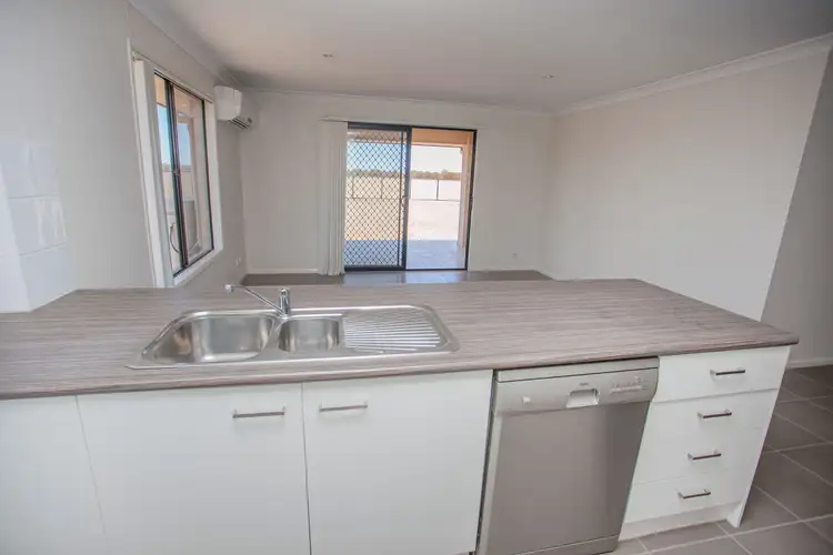 Fifth view of Homely house listing, 17 Henry Court, Tara QLD 4421