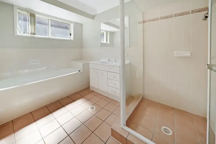 Fourth view of Homely house listing, 18 Windamere Ct, Heritage Park QLD 4118
