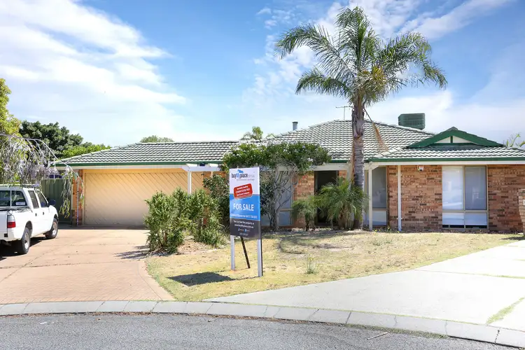 7 Redwood Court, Alexander Heights WA 6064