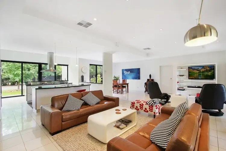 Fourth view of Homely house listing, 5 Firbank Drive, Waldara VIC 3678