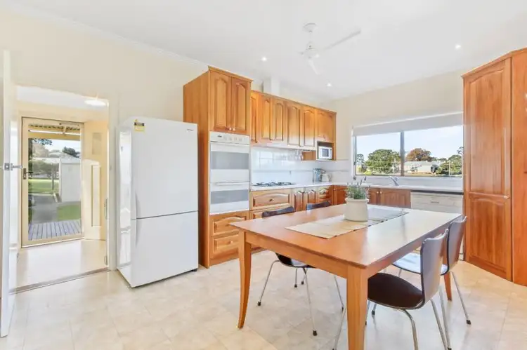 49 Tynon Street, Orbost VIC 3888