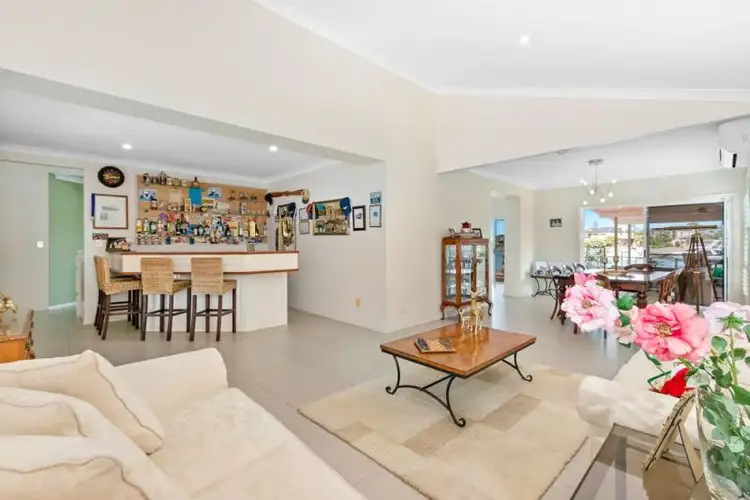 Seventh view of Homely house listing, 4 Seacrest Court, Raby Bay QLD 4163