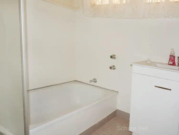 Sixth view of Homely house listing, 105 Booth St, Narromine NSW 2821