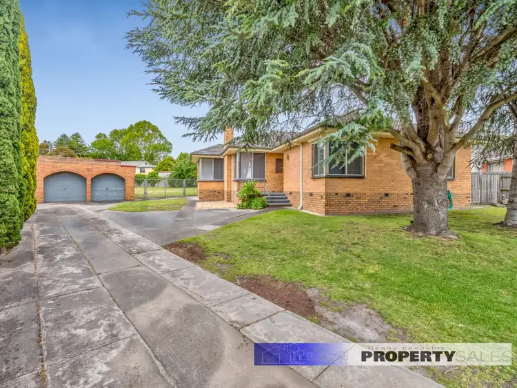 Main view of Homely house listing, 5 Eastleigh Crt, Newborough VIC 3825