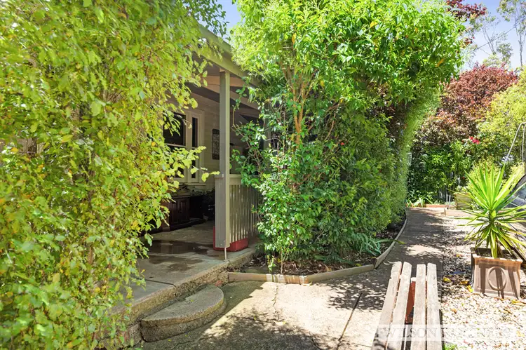 7 POWLETT STREET, Broadford VIC 3658