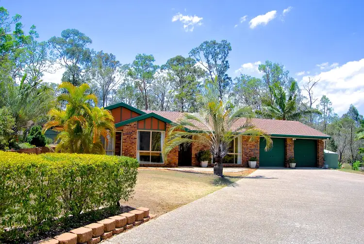 1 Gabbinbar Court, Pine Mountain QLD 4306