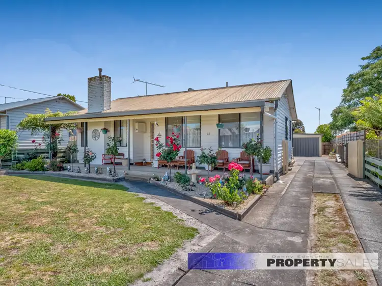 28 Alexander Avenue, Moe VIC 3825