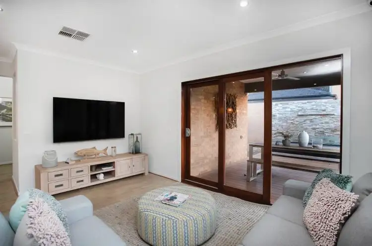 Sixth view of Homely house listing, 17 Wimbledon Blvd, Strathtulloh VIC 3338