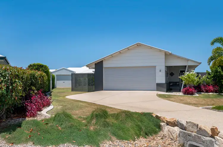 15 Trinity Close, Bargara QLD 4670