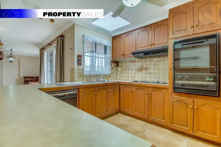 Fifth view of Homely house listing, 16 Crowe Court, Newborough VIC 3825