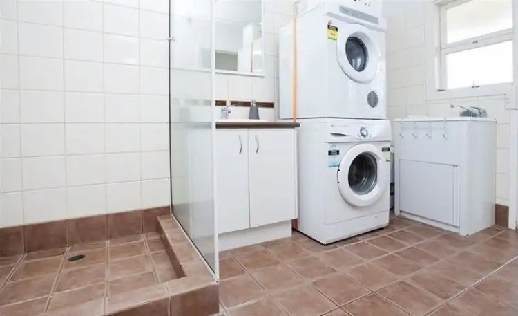 Seventh view of Homely unit listing, 4/8 Greensell Street, Bunbury WA 6230