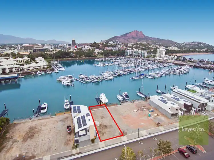 9/48-55 Sir Leslie Thiess Drive, Townsville City QLD 4810