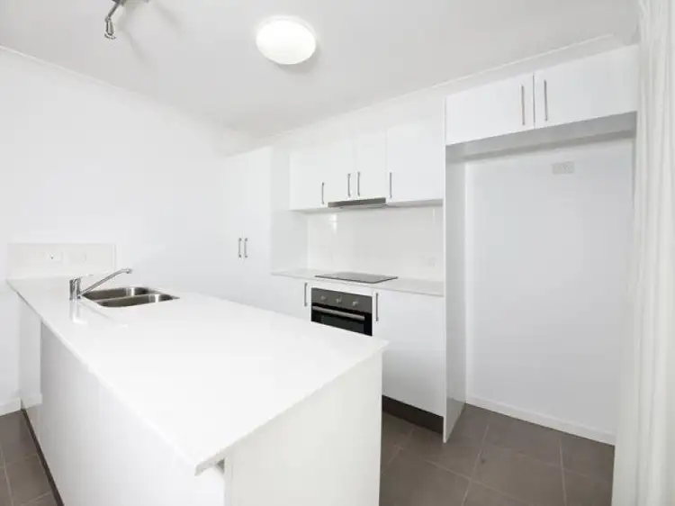 Main view of Homely unit listing, 34/40 Macadie Way, Merrimac QLD 4226