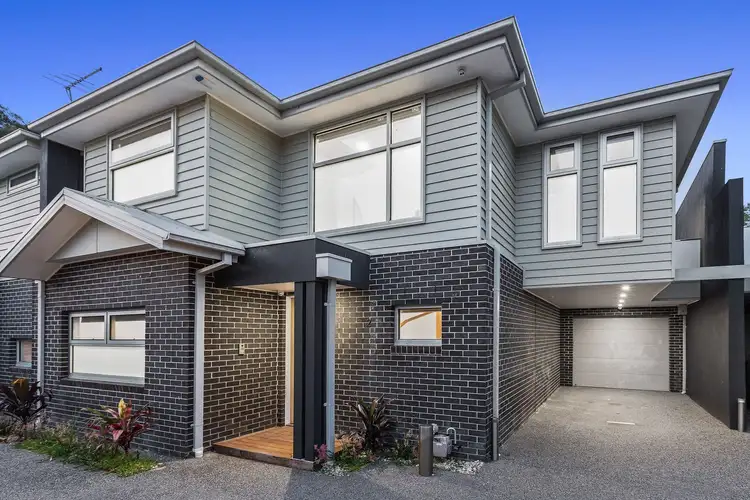 2/4 Carmen Street, Newport VIC 3015