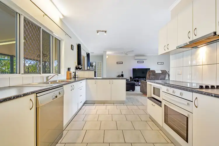 15 Transit Circuit, Woodroffe NT 830