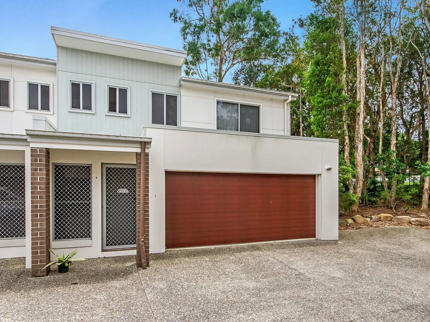 Main view of Homely townhouse listing, 6/126 Central Street, Labrador QLD 4215