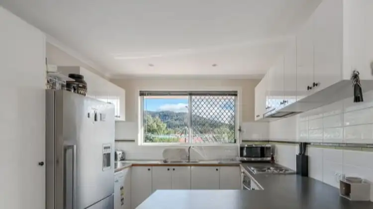 Fifth view of Homely villa listing, 3/146 Abbotsfield Rd, Claremont TAS 7011