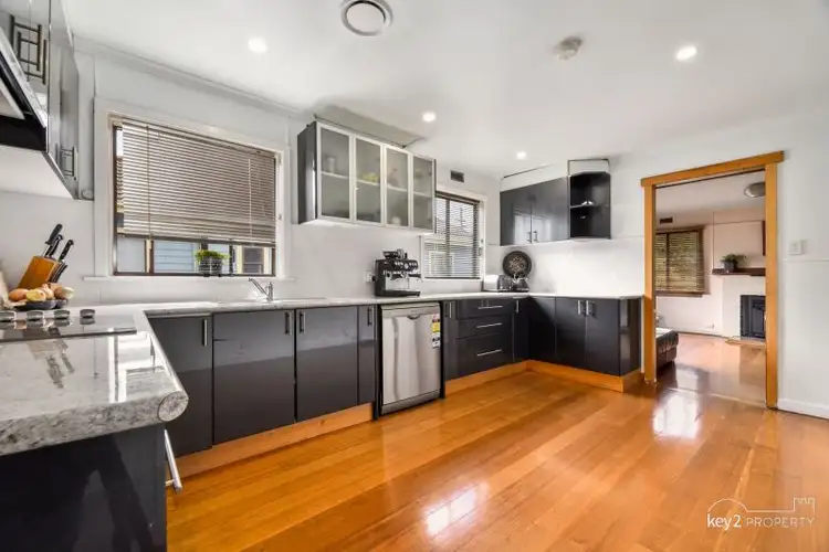 12 Lawson Street, Mayfield TAS 7248