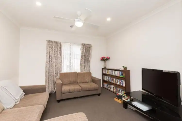 Second view of Homely house listing, 9 Perry Drive, Horsham VIC 3400
