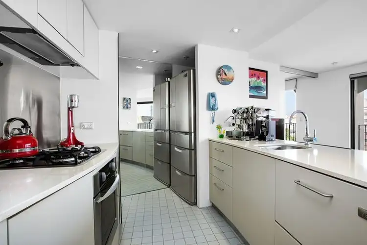 Sixth view of Homely apartment listing, 1004/2 Elizabeth Bay Road, Elizabeth Bay NSW 2011