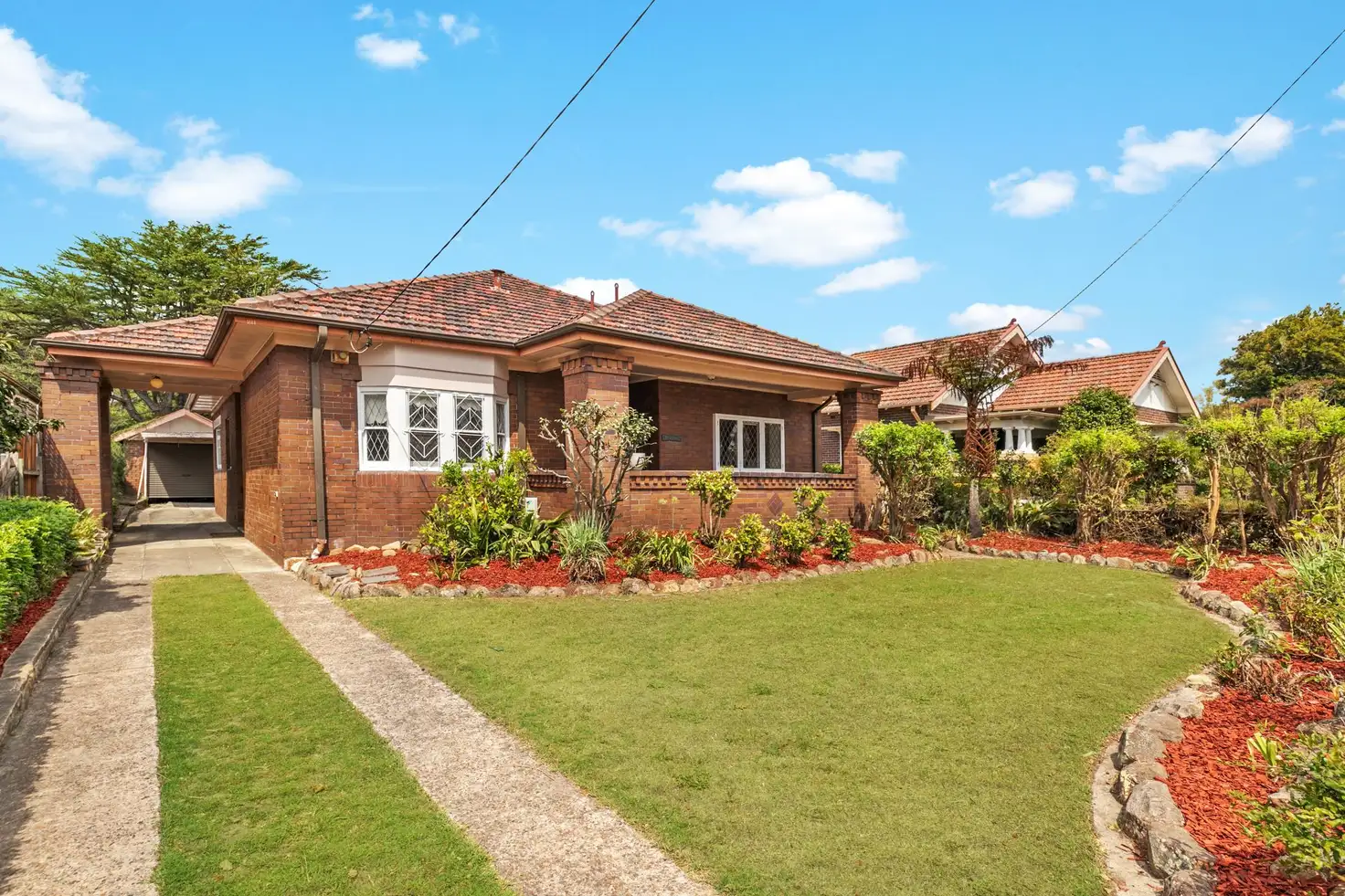 Main view of Homely house listing, 211 Parkway Avenue, Hamilton South NSW 2303