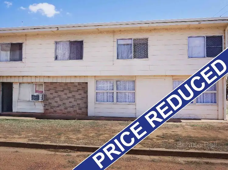 Units 1-4 / 12 Mingelo St, Narromine NSW 2821