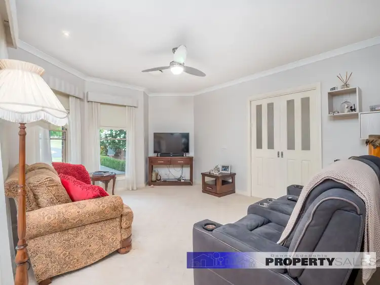 Second view of Homely house listing, 11 Vincent Boulevard, Trafalgar VIC 3824