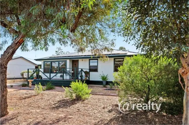 2 Barclay Street, Waikerie SA 5330