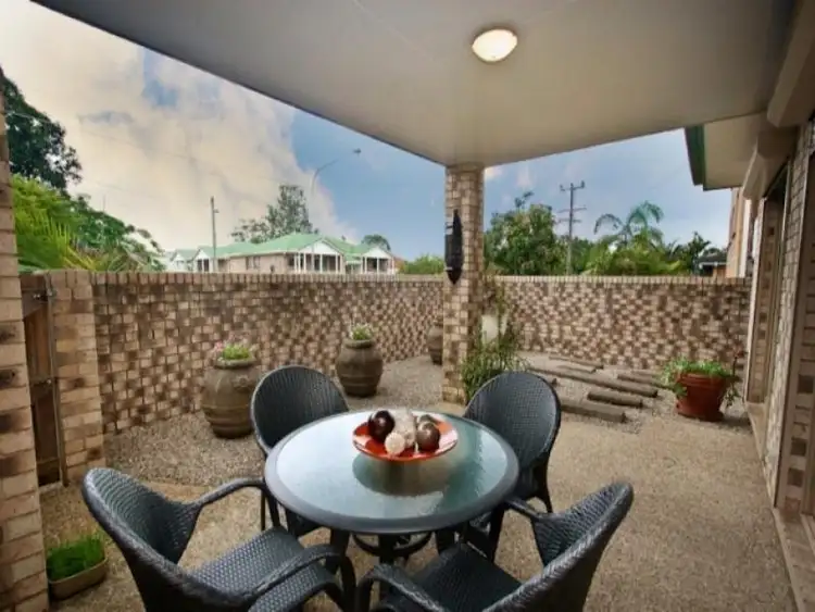 Sixth view of Homely unit listing, 1/43 Vera Street, Greenslopes QLD 4120
