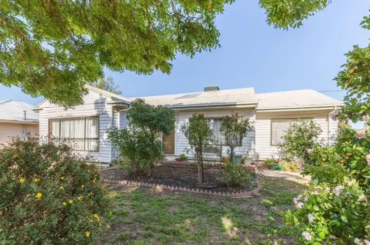 14 High Street North, Horsham VIC 3400