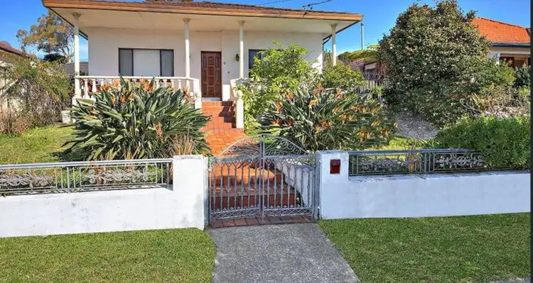 5 McCallum Street, Roselands NSW 2196