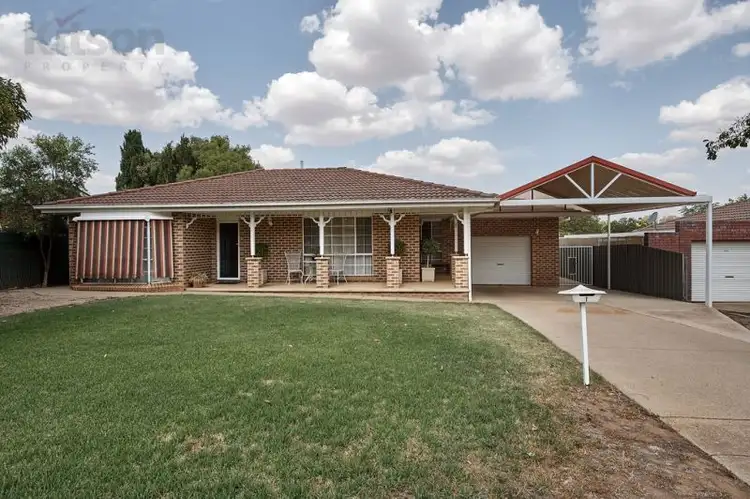 1 Egret Place, Estella NSW 2650