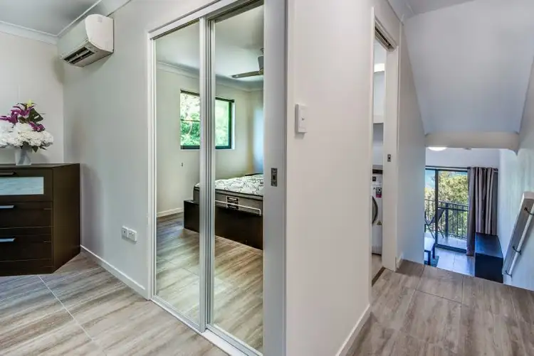 Sixth view of Homely apartment listing, Baybreeze L/5 Eastview Lane, Hamilton Island QLD 4803