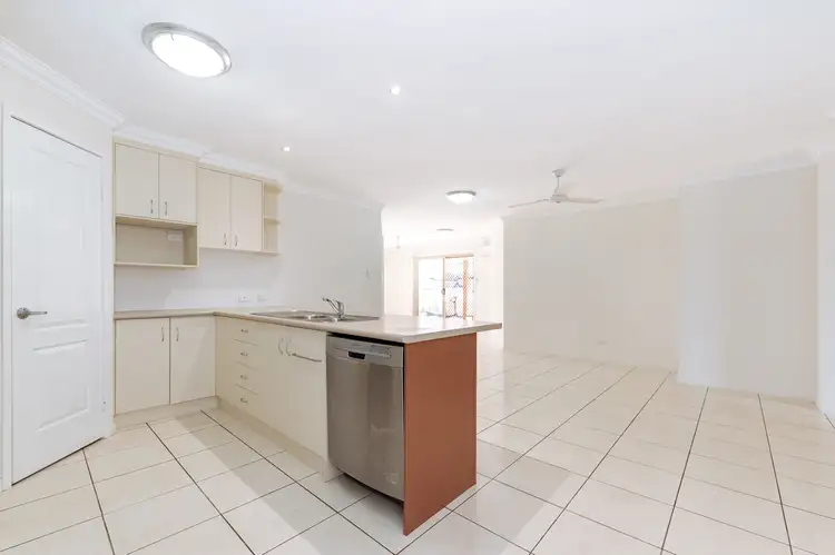 Sixth view of Homely house listing, 11 Eugenie Court, Glen Eden QLD 4680